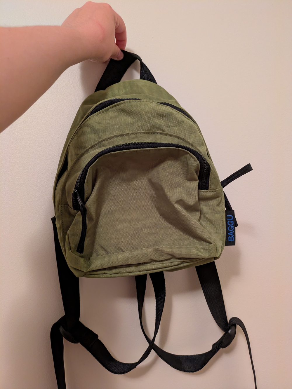 BAGGU Olive Green Mini Backpack with Black Straps